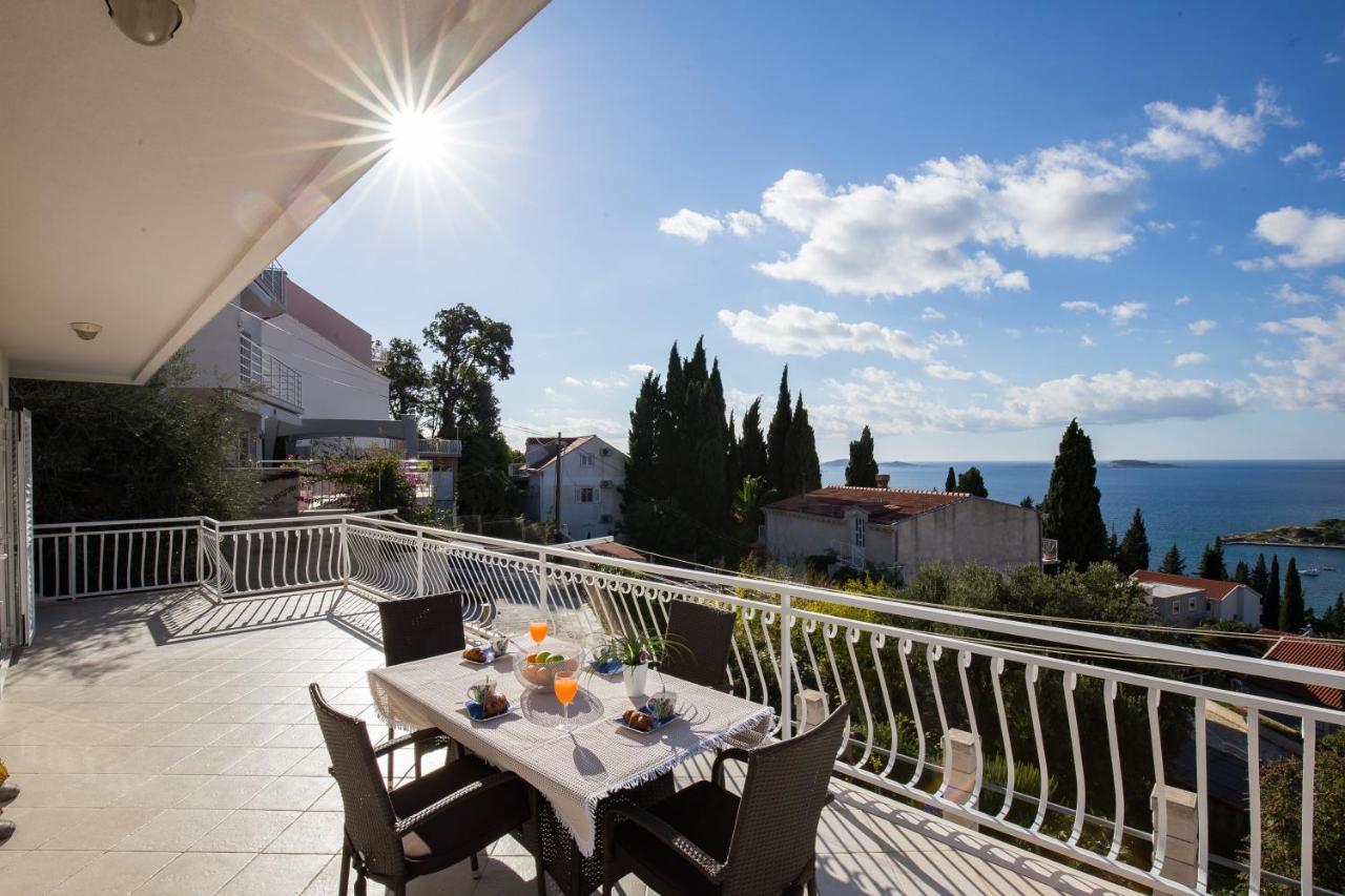 Apartments Villa Enzian Mlini Exterior photo