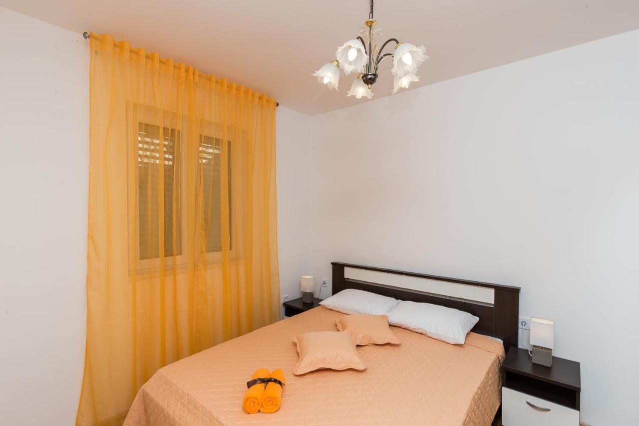 Apartments Villa Enzian Mlini Exterior photo